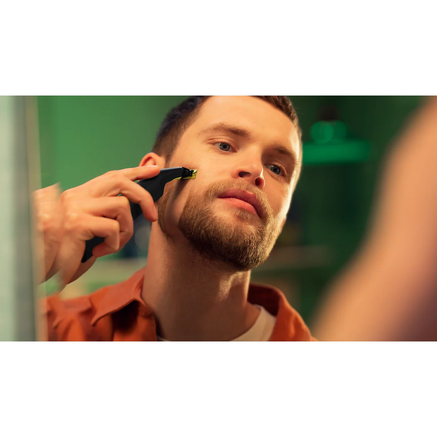 Philips OneBlade Pro Face + Body QP6542/10 Hybrid Trimmer and Shaver
