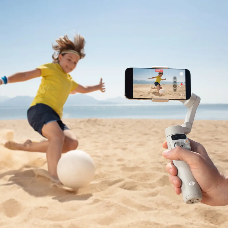 المثبتات المحمولة للهواتف الذكية من سلسلة DJI Osmo Mobile 7