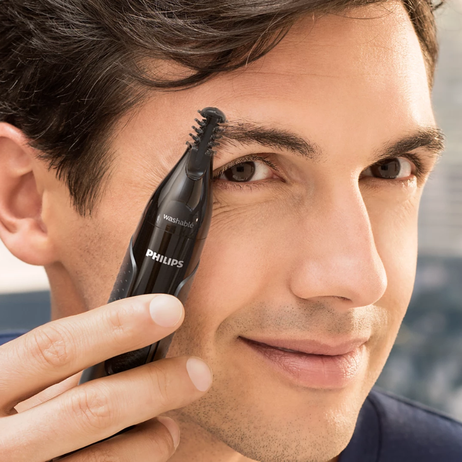 Philips Nose Trimmer Series 3000 - Nose, Ear & Eyebrow Trimmer, Protective Guard Technology, Dual-Sided Blades, Fully Washable
