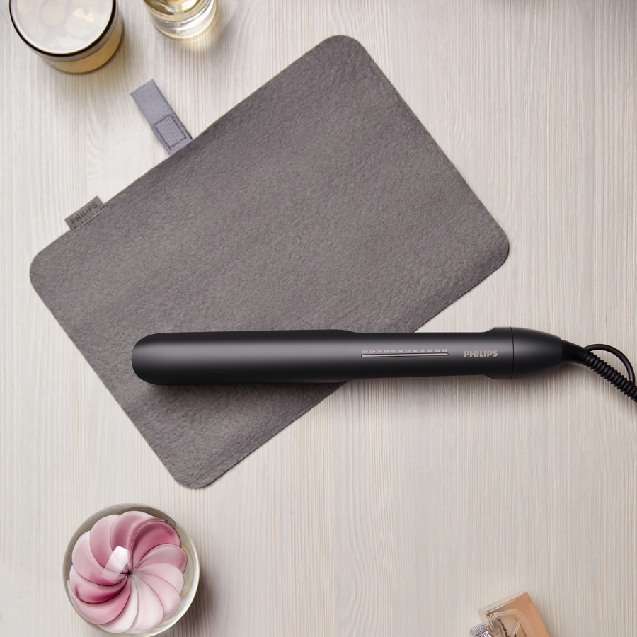 Philips 5000 Series ThermoShield Hair Straightener BHS510/03